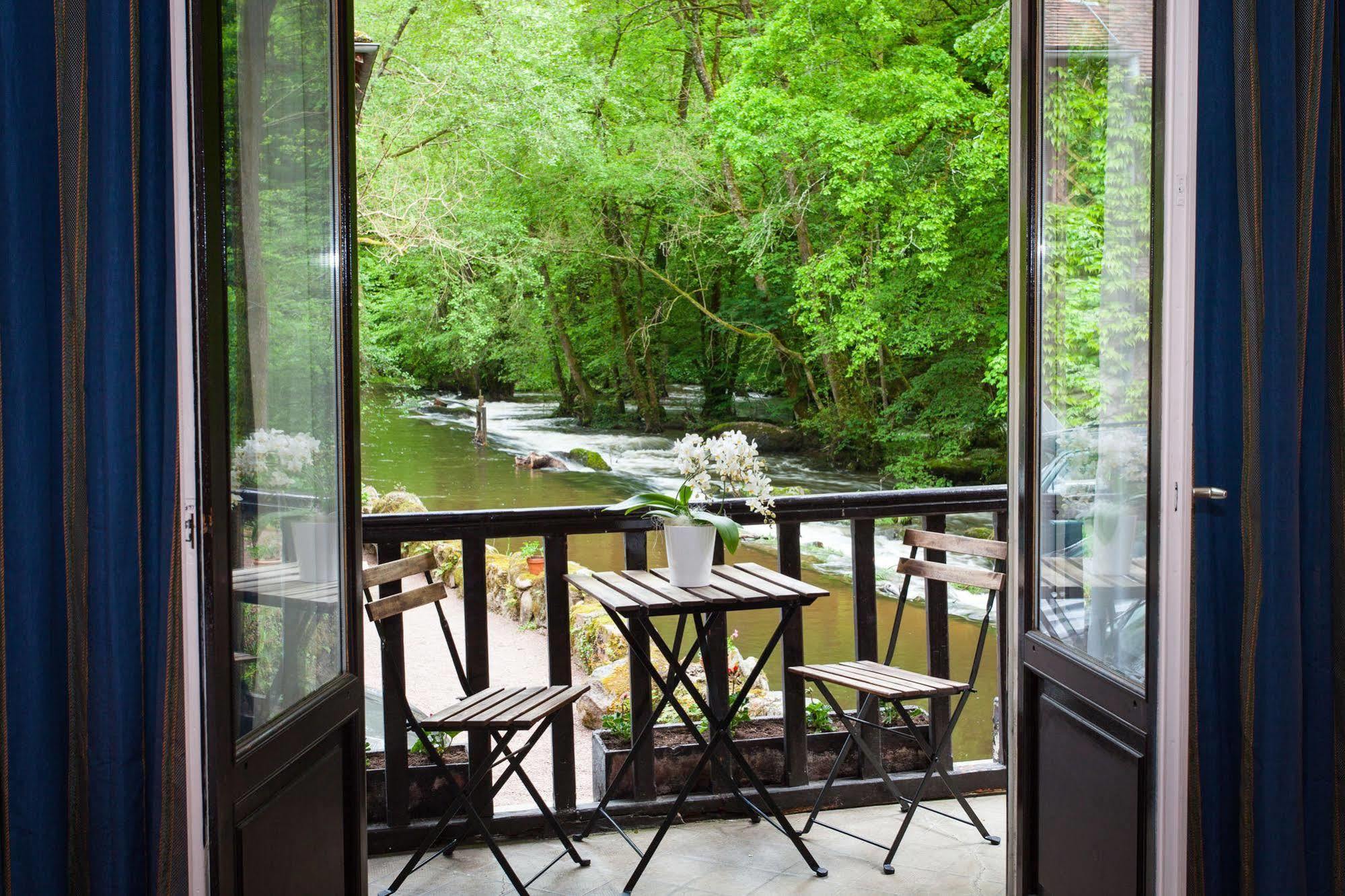 Le Moulin Des Ruats Hotel Avallon Luaran gambar